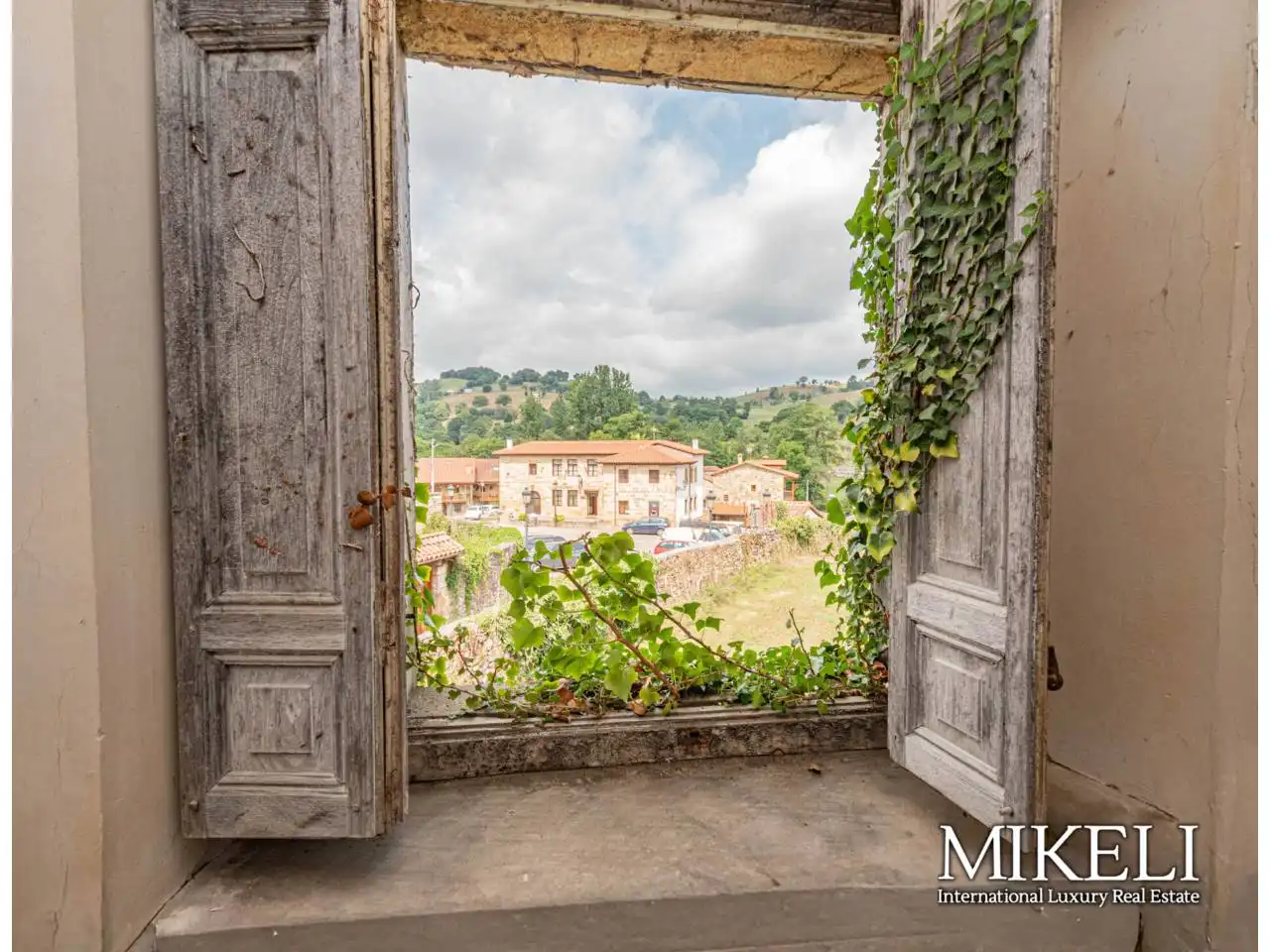 Finca rústica en venta en Saro con Jardín privado y Parquet