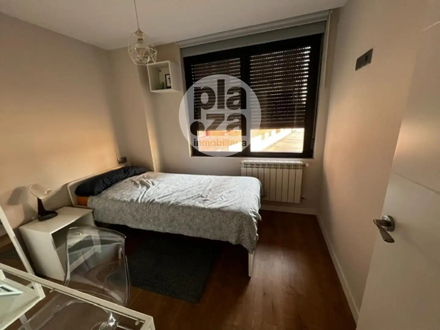 Dormitori de Pis en venda en Burgos amb Calefacció i Moblat