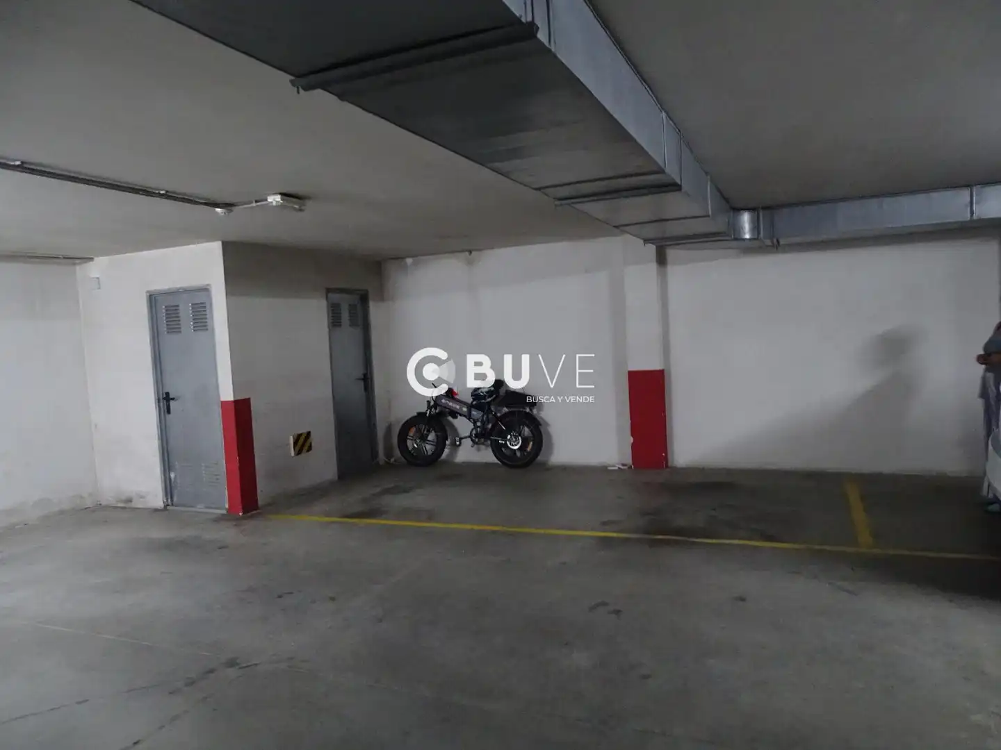 Parking de Dúplex en venta en Teo con Calefacción, Trastero y Amueblado