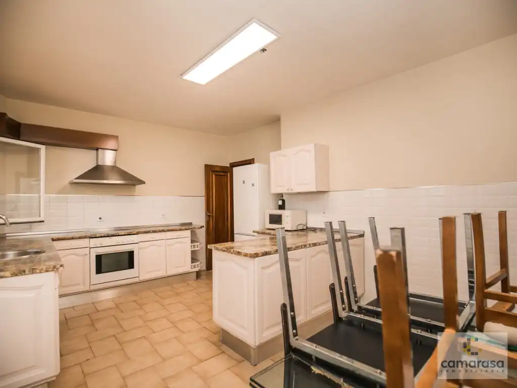 Cocina de Piso en venta en Ávila con Calefacción y Terraza