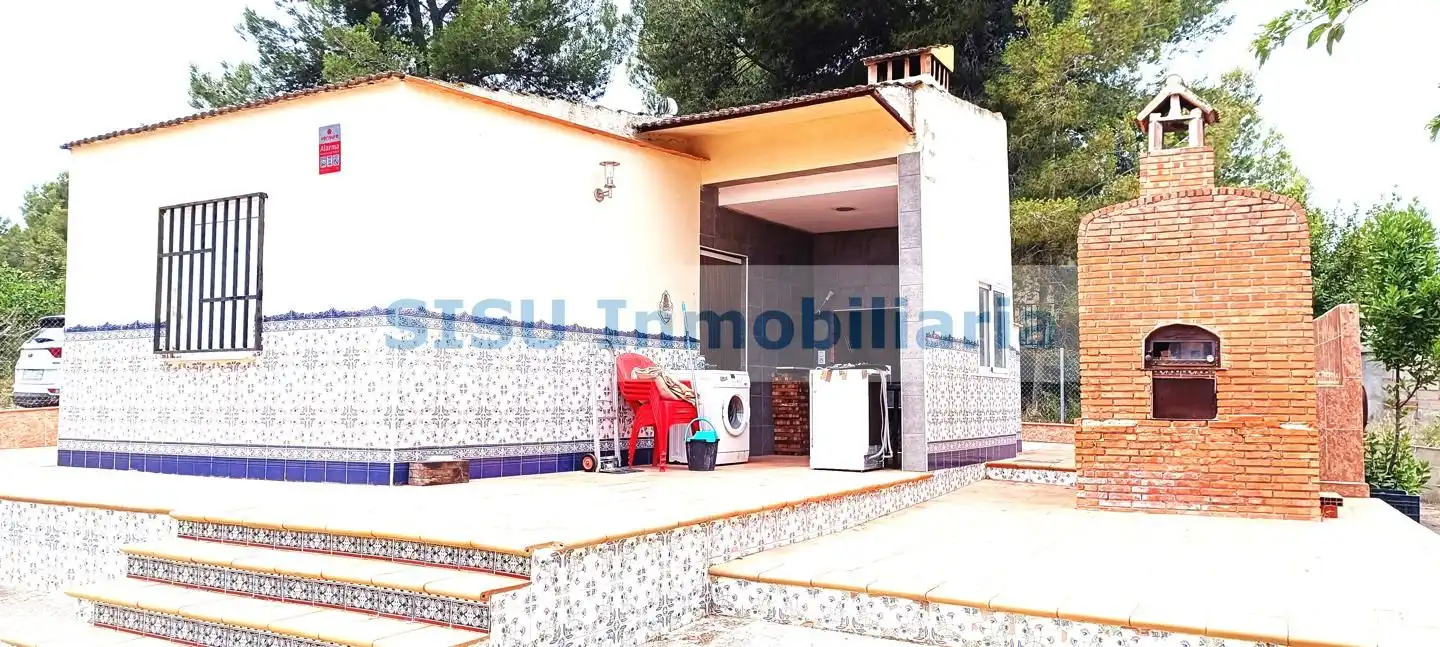 Vista exterior de Finca rústica en venda en Pedralba amb Jardí privat, Terrassa i Piscina