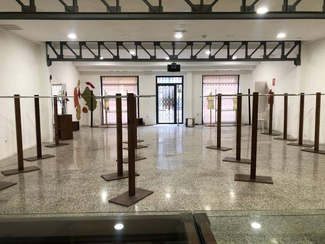 Local comercial en Alquiler en Ronda de la Constitució, 11 en Monóvar  / Monòver