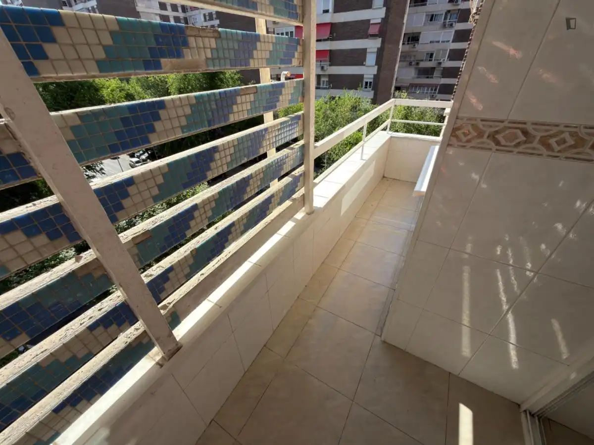 Balcony of Apartments for share in Madrid  with Heating, Furnished and Internet