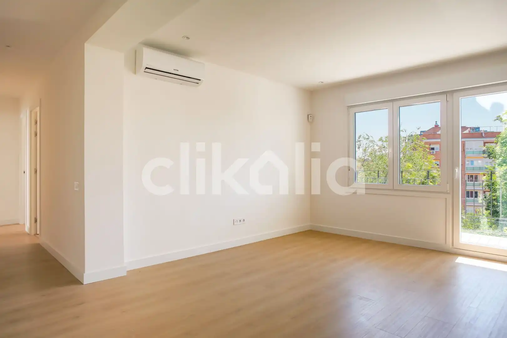 Sala de estar de Piso en venta en  Madrid Capital con Aire acondicionado, Calefacción y Terraza