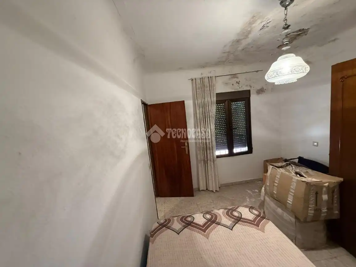 Dormitori de Casa adosada en venda en Almorox amb Calefacció i Moblat