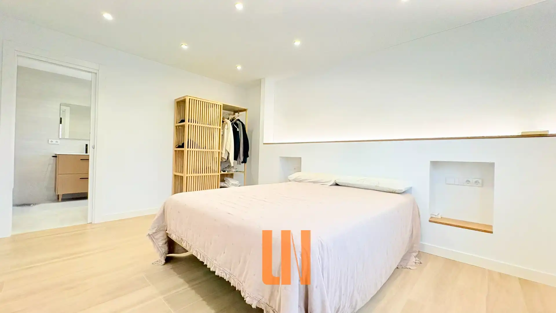 Dormitori de Casa o xalet en venda en Carballo, A Coruña