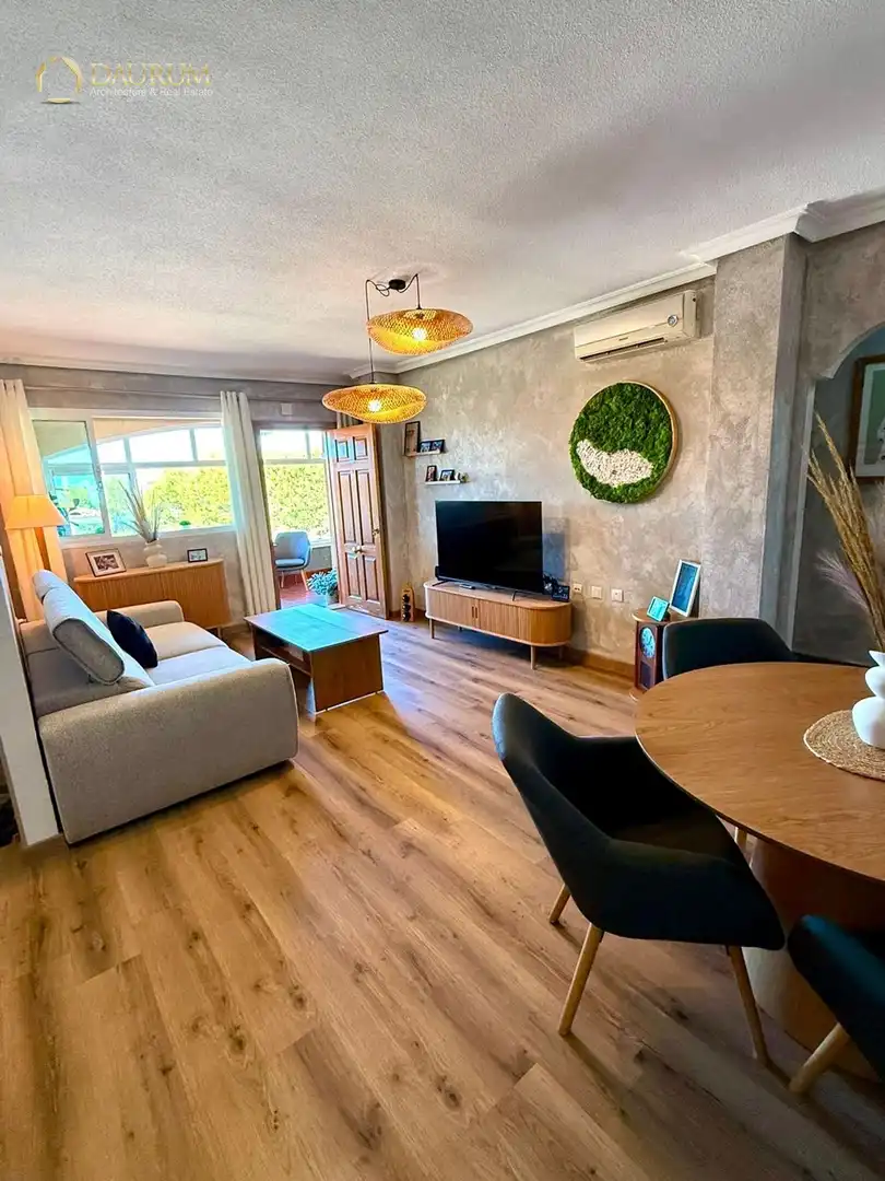Sala d'estar de Àtic en venda en Santa Pola amb Aire condicionat, Calefacció i Terrassa
