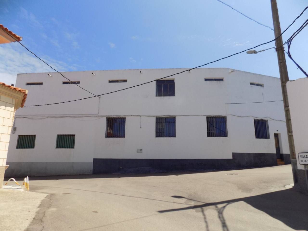 Exterior view of Industrial buildings for sale in La Coronada