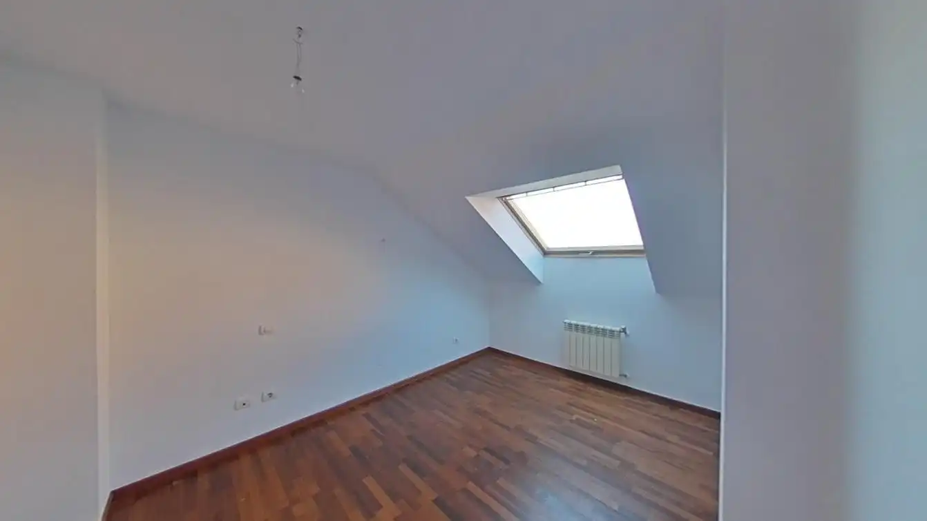 Bedroom of Flat for sale in Santander