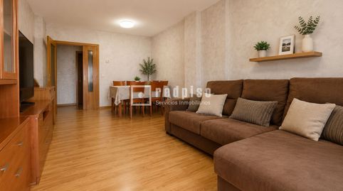 Foto 2 de Piso en venta en El Bercial, Getafe
