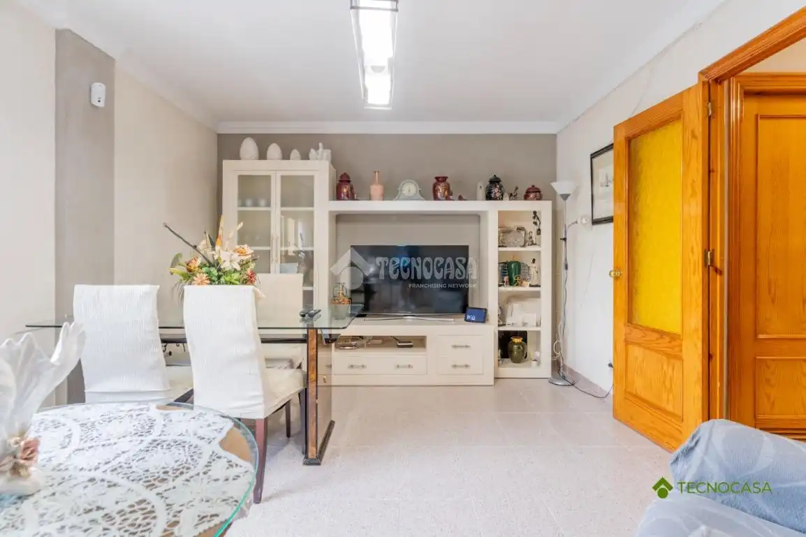 Sala de estar de Piso en venta en Roquetas de Mar con Aire acondicionado y Terraza