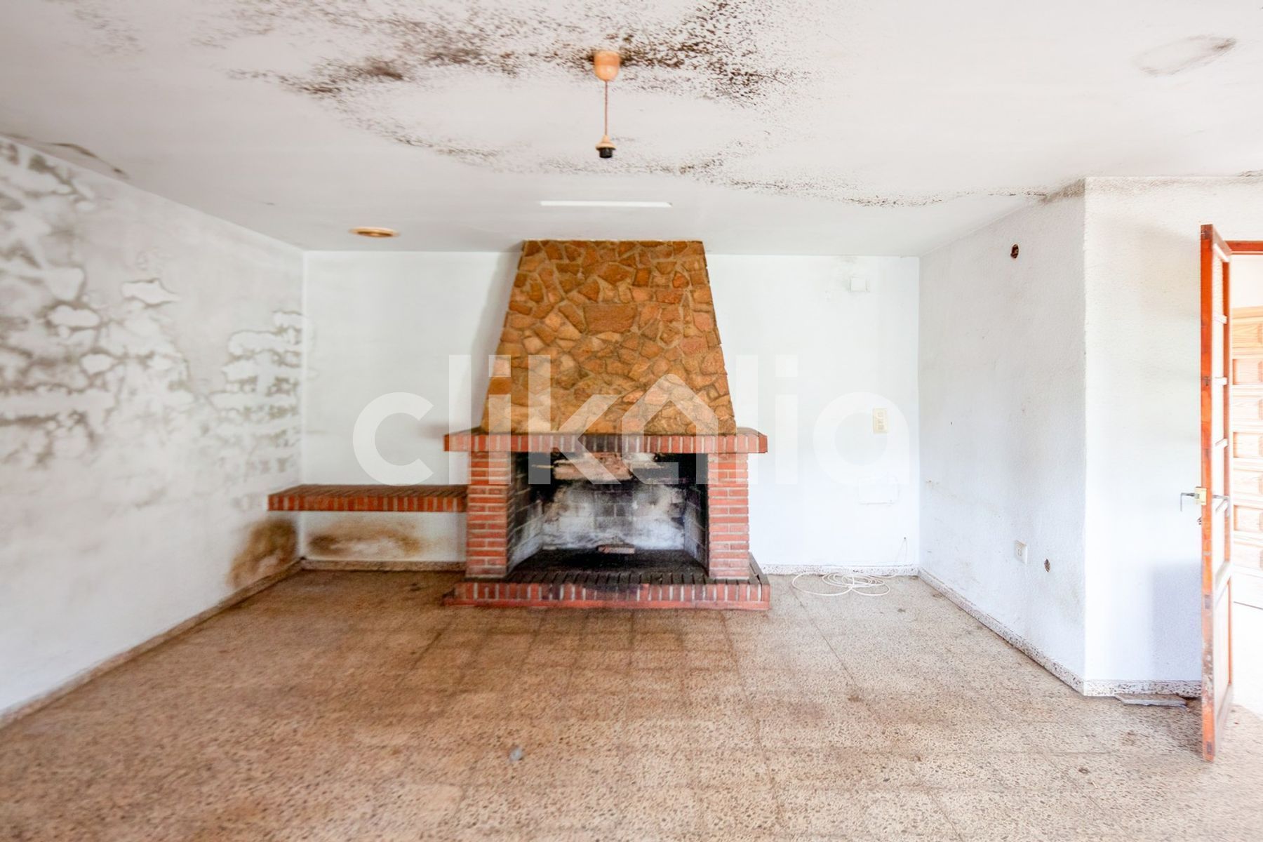 Living room of House or chalet for sale in Yátova  with Terrace and Swimming Pool