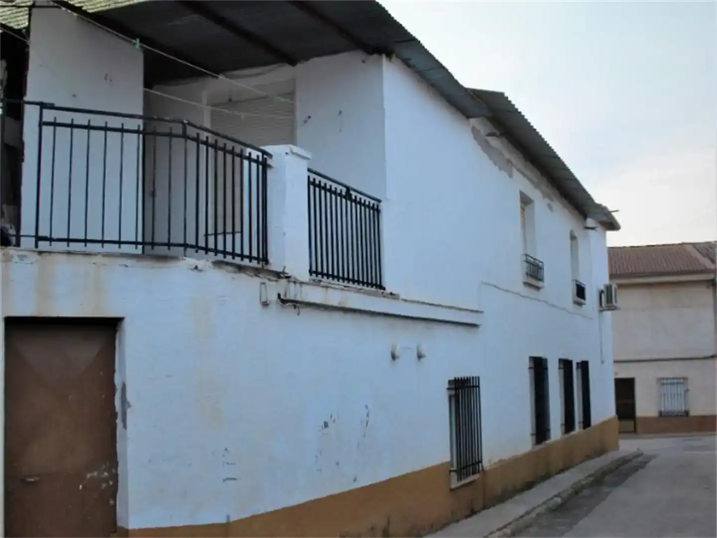 Vista exterior de Planta baixa en venda en Castellar de Santiago amb Aire condicionat, Traster i Balcó