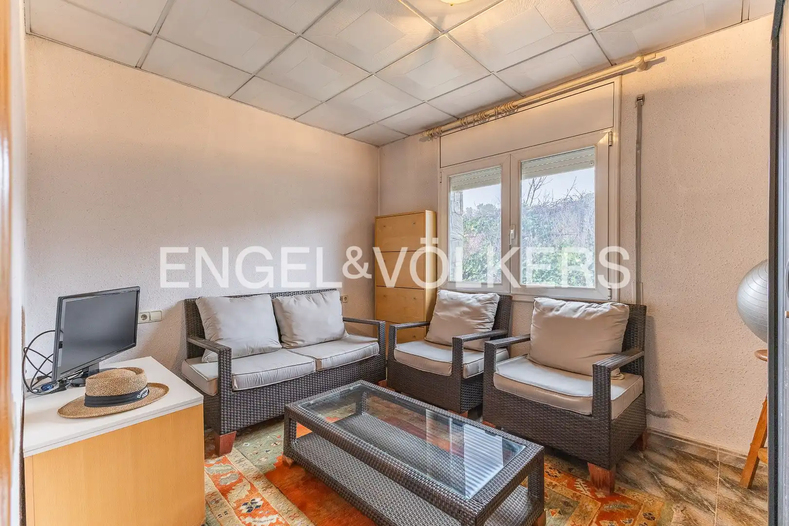 Sala de estar de Casa o chalet en venta en Castellar del Vallès con Aire acondicionado, Calefacción y Jardín privado