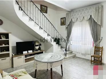 Casa amb jardí en venda a Periurbano Oeste - Sierra