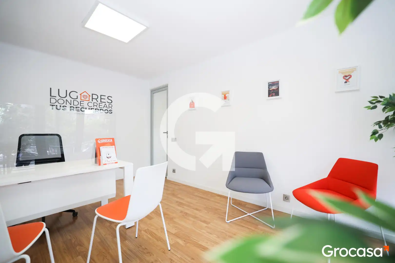 Flat for sale in Cornellà de Llobregat  with Furnished