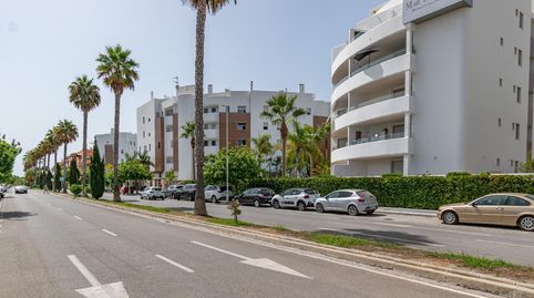 Foto 2 de Piso en venta en Calle Rector Federico Mayor Zar, Playa de Granada, Motril