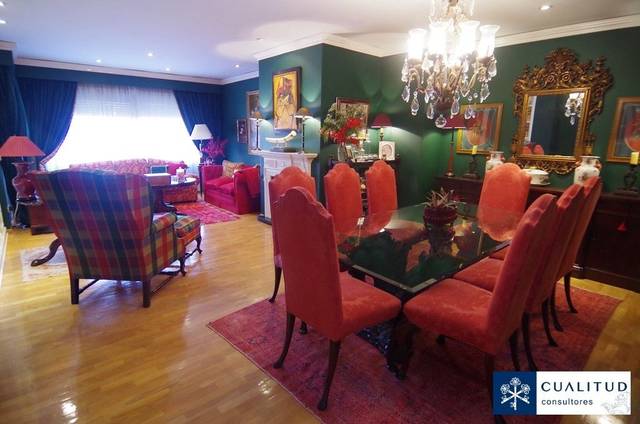 Piso en Venta en N/A en Hospital - Plaza del Real