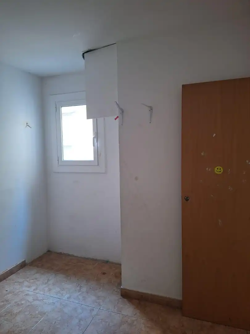 Habitación de Piso en venta en Terrassa con Balcón