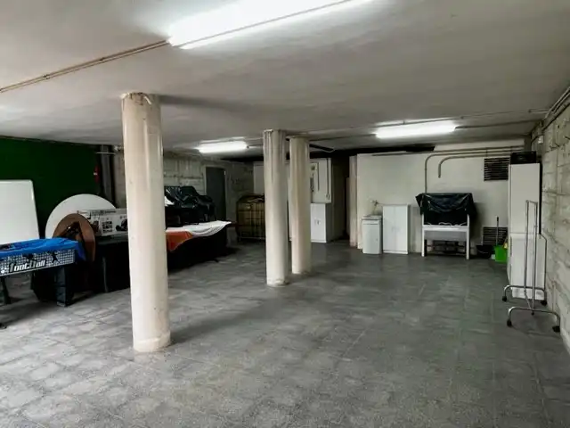 Casa o chalet en venta en Bescanó con Calefacción, Jardín privado y Parquet