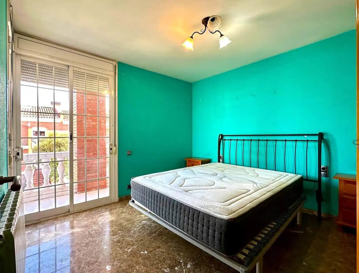 Habitación de Casa o chalet en venta en Granollers con Aire acondicionado, Calefacción y Jardín privado