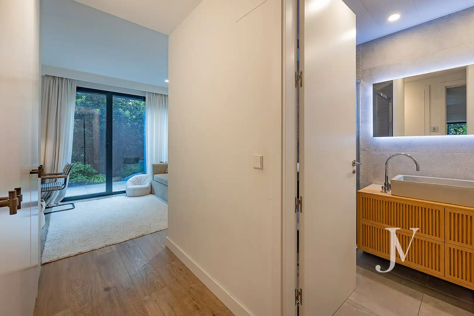 Duplexes for sale in Madrid  with Air Conditioner, Heating and Private garden