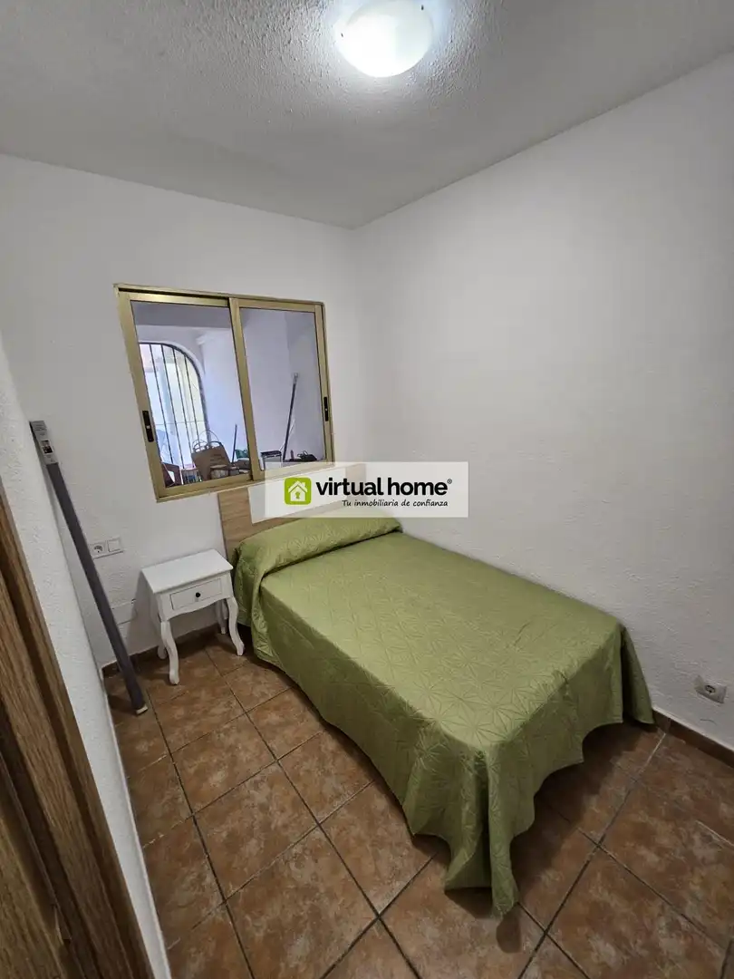 Dormitori de Casa o xalet de lloguer en Relleu amb Aire condicionat i Terrassa