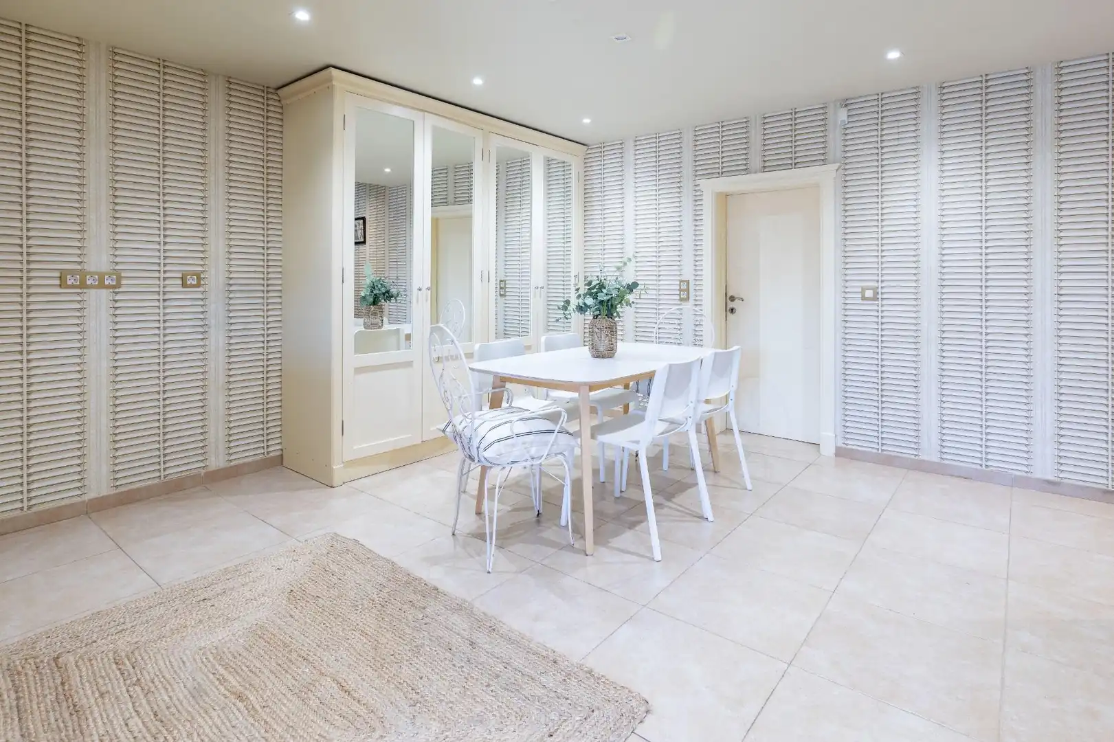Comedor de Casa o chalet en venta en Chilches / Xilxes con Aire acondicionado, Jardín privado y Terraza