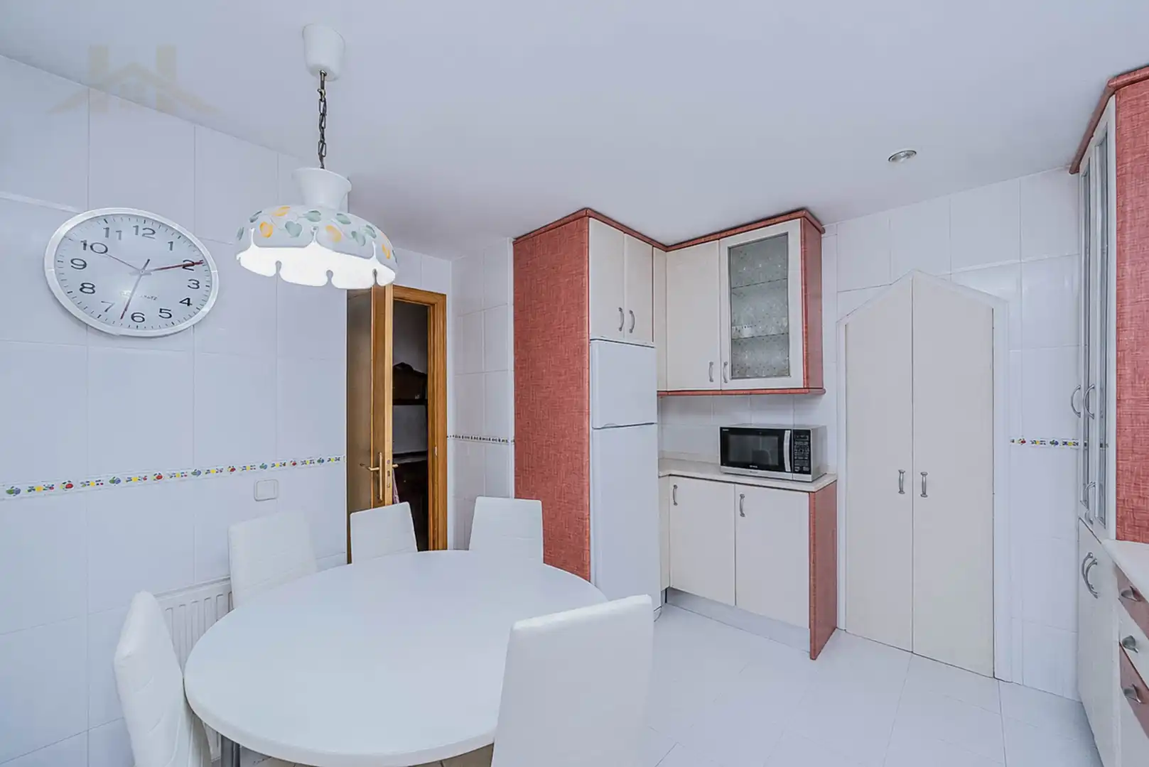 Cocina de Casa o chalet en venta en Valdemorillo con Aire acondicionado, Calefacción y Jardín privado