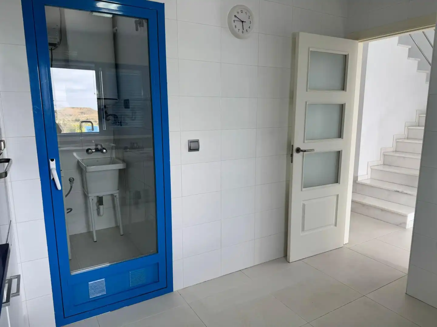 Einfamilien-Reihenhaus zur Miete in Villajoyosa / La Vila Joiosa mit Klimaanlage, Privatgarten und Terrasse