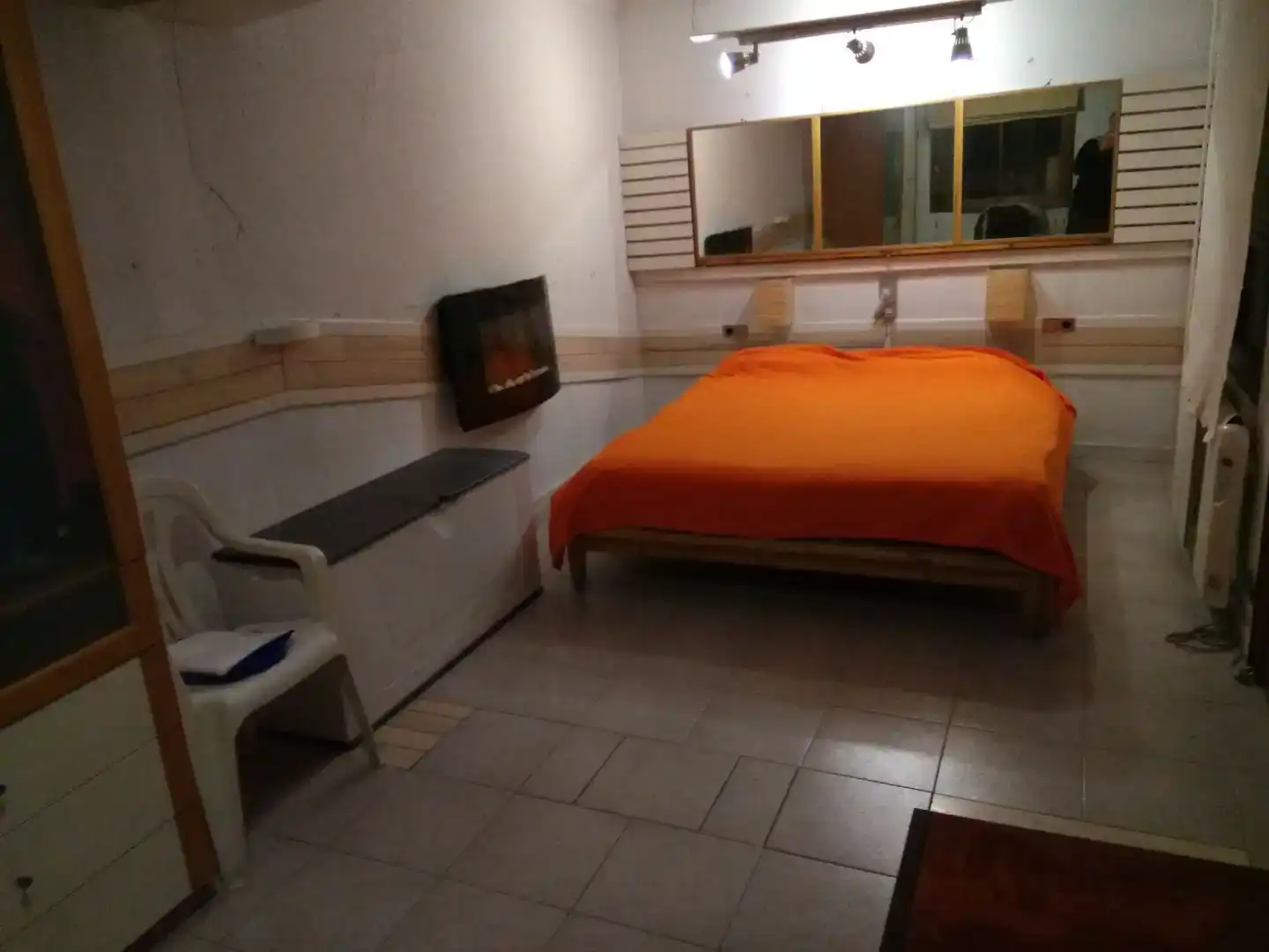Dormitori de Pis en venda en Mollet del Vallès amb Aire condicionat i Balcó