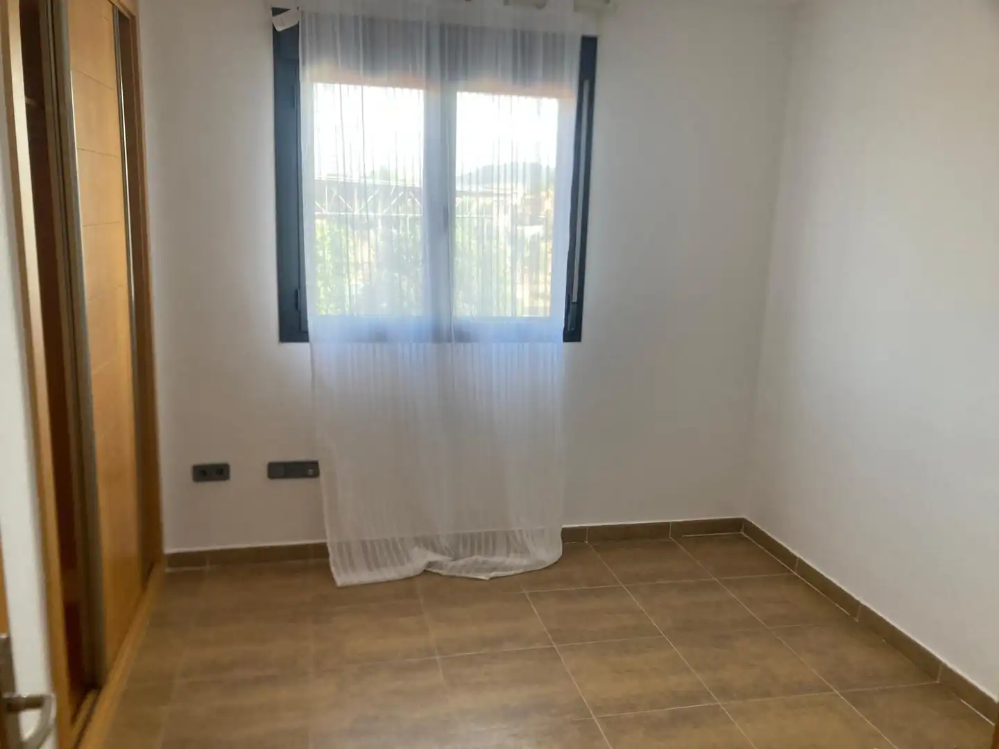 Bedroom of Flat for rent in Argés  with Heating, Terrace and Oven