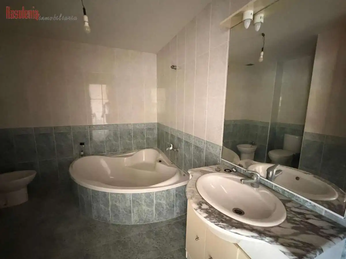 Appartement avec ascenseur à vendre à O PONTELLON 77, imagen 13