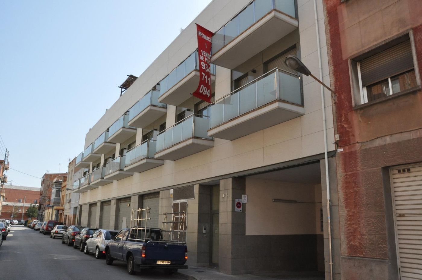 Vista exterior de Garatge de lloguer en Badalona