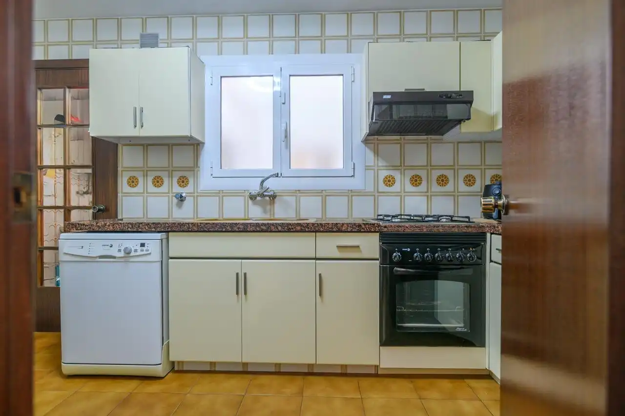 Küche von Wohnung zum Verkauf in Manresa mit Heizung, Abstellraum und Balkon