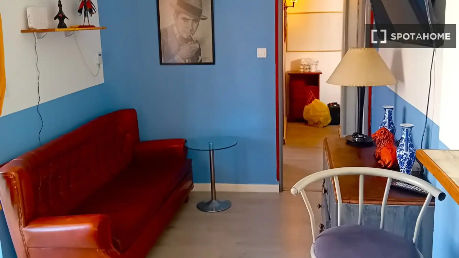 Sala de estar de Piso de alquiler en  Madrid Capital con Aire acondicionado, Calefacción y Amueblado