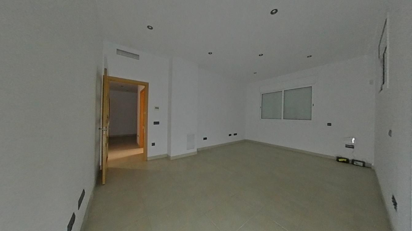 Flat for sale in  Barcelona Capital  with Air Conditioner and Heating