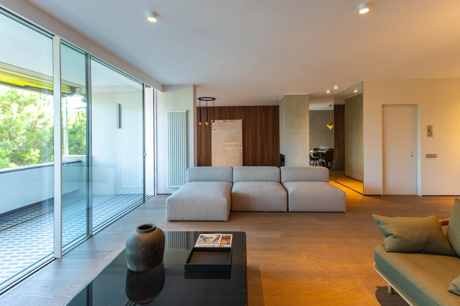 Living room of Flat for sale in  Barcelona Capital  with Air Conditioner, Heating and Private garden