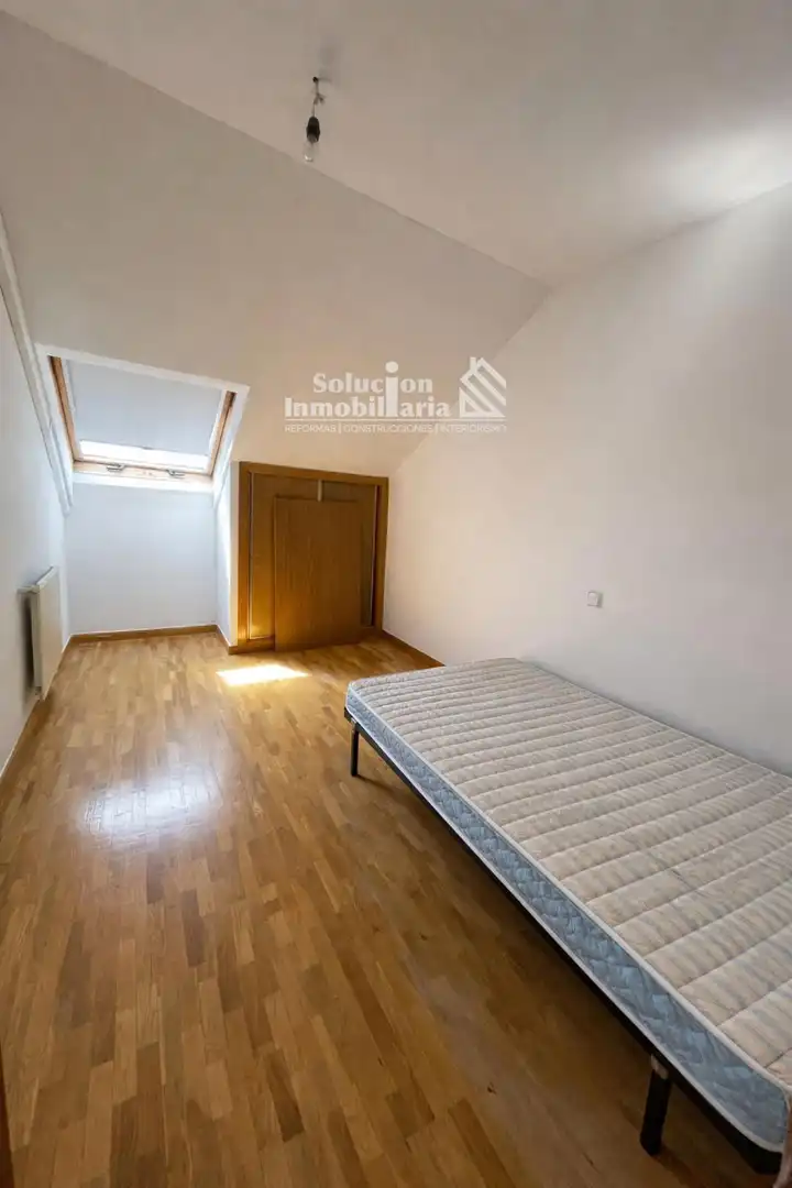 Dormitori de Dúplex en venda en Salamanca amb Calefacció, Terrassa i Piscina