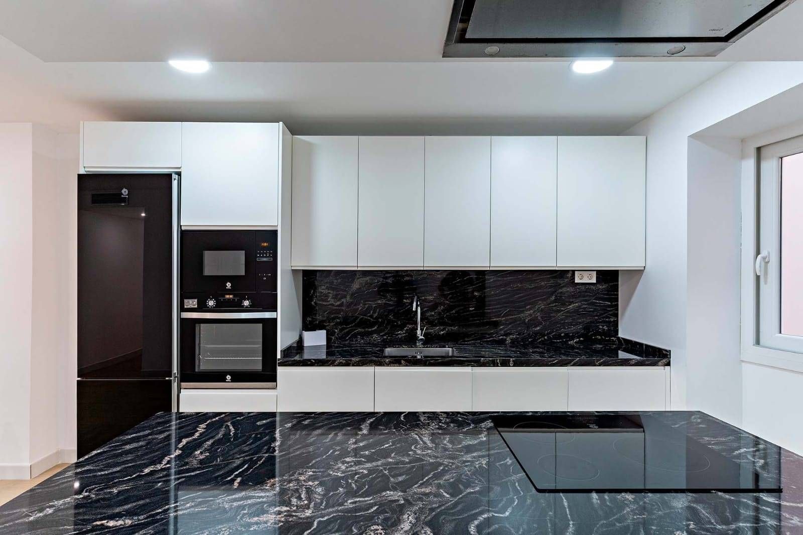 Cocina de Piso de alquiler en  Almería Capital con Aire acondicionado y Calefacción