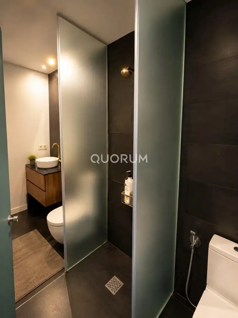 Baño de Piso de alquiler en Bilbao  con Calefacción y Amueblado