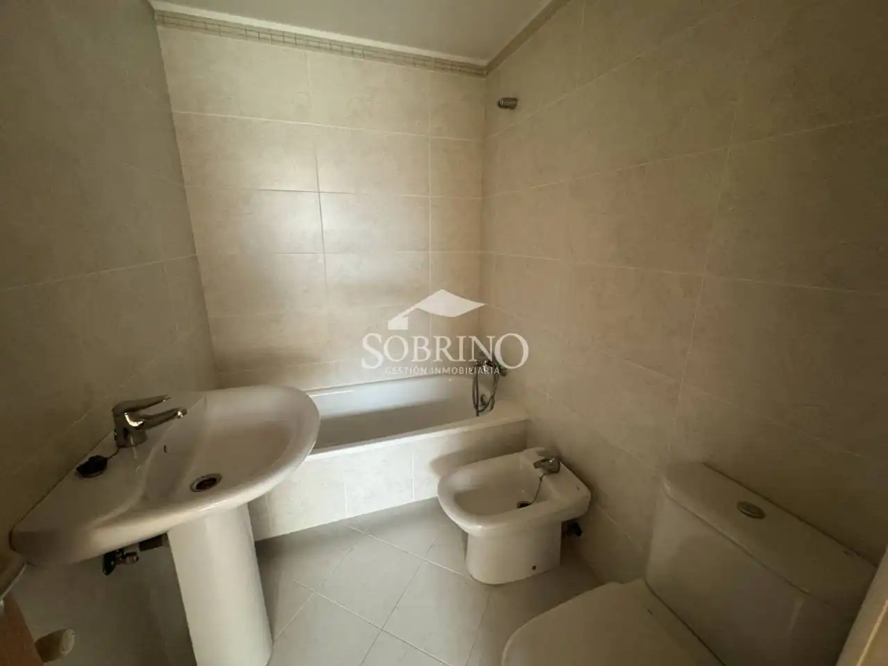 Bathroom of Flat for sale in Llanes  with Heating and Storage room