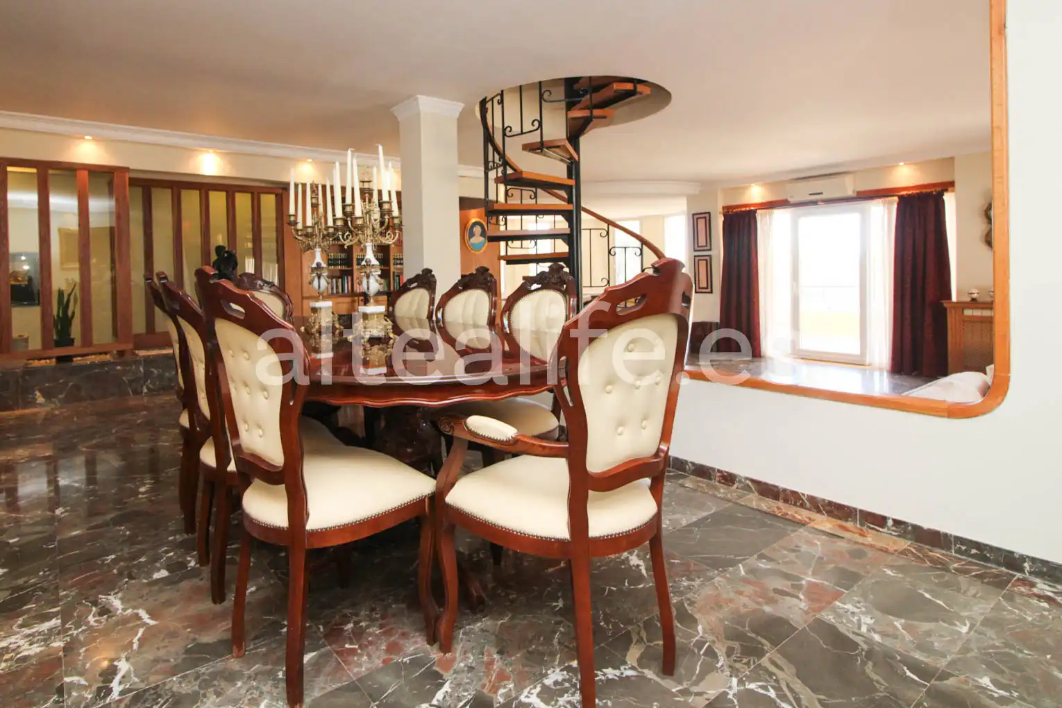 Comedor de Casa o chalet en venta en La Nucia con Aire acondicionado, Jardín privado y Terraza