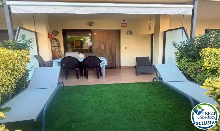 Apartment with pool for sale in Carrer de Joanot Martorell