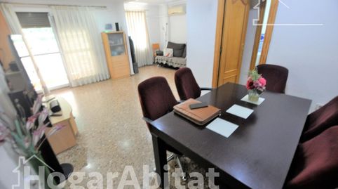 Foto 2 de Piso en venta en Calle San Edesio, Centro Ciudad, Manises