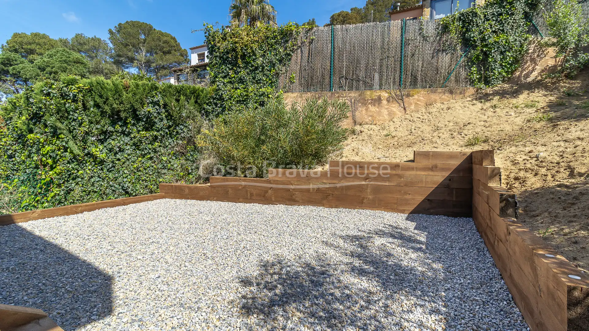 Casa con jardín en venta en Carrer de Joan Maragall, imagen 31