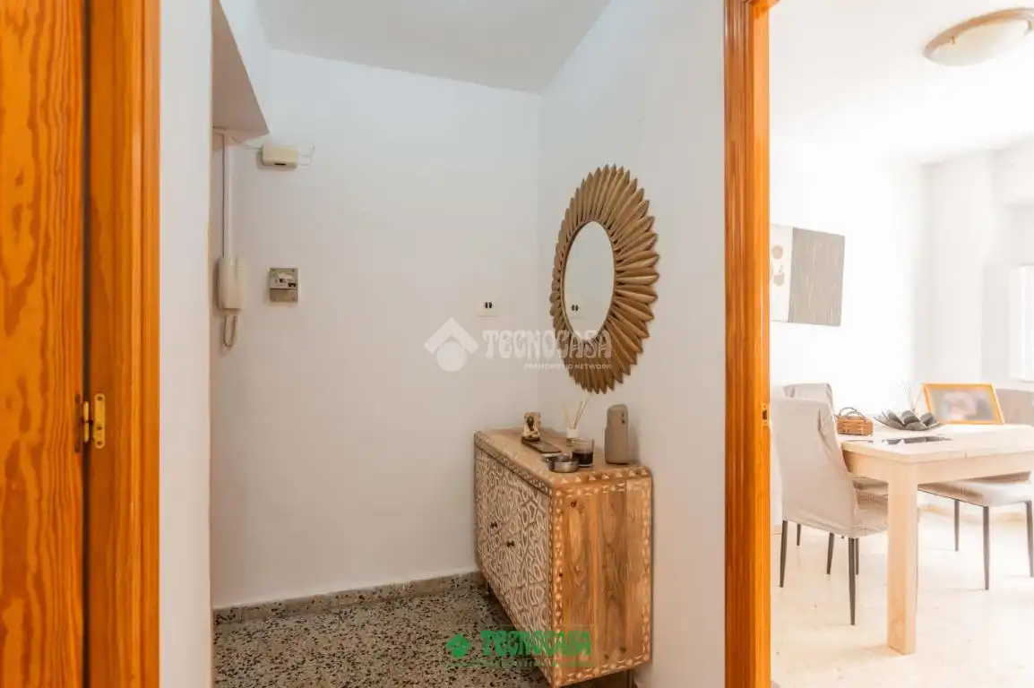 Piso en venta en Almería