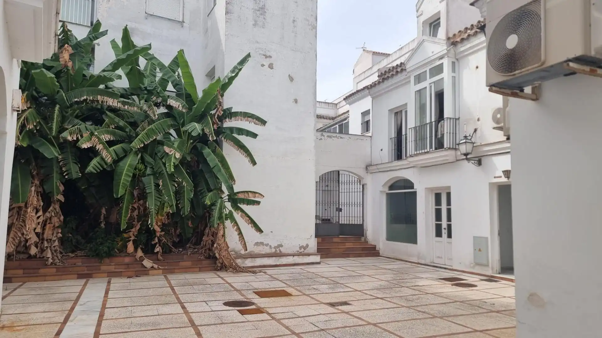 Local comercial en venta en Centro - Calzada - Cabo Noval, imagen 5