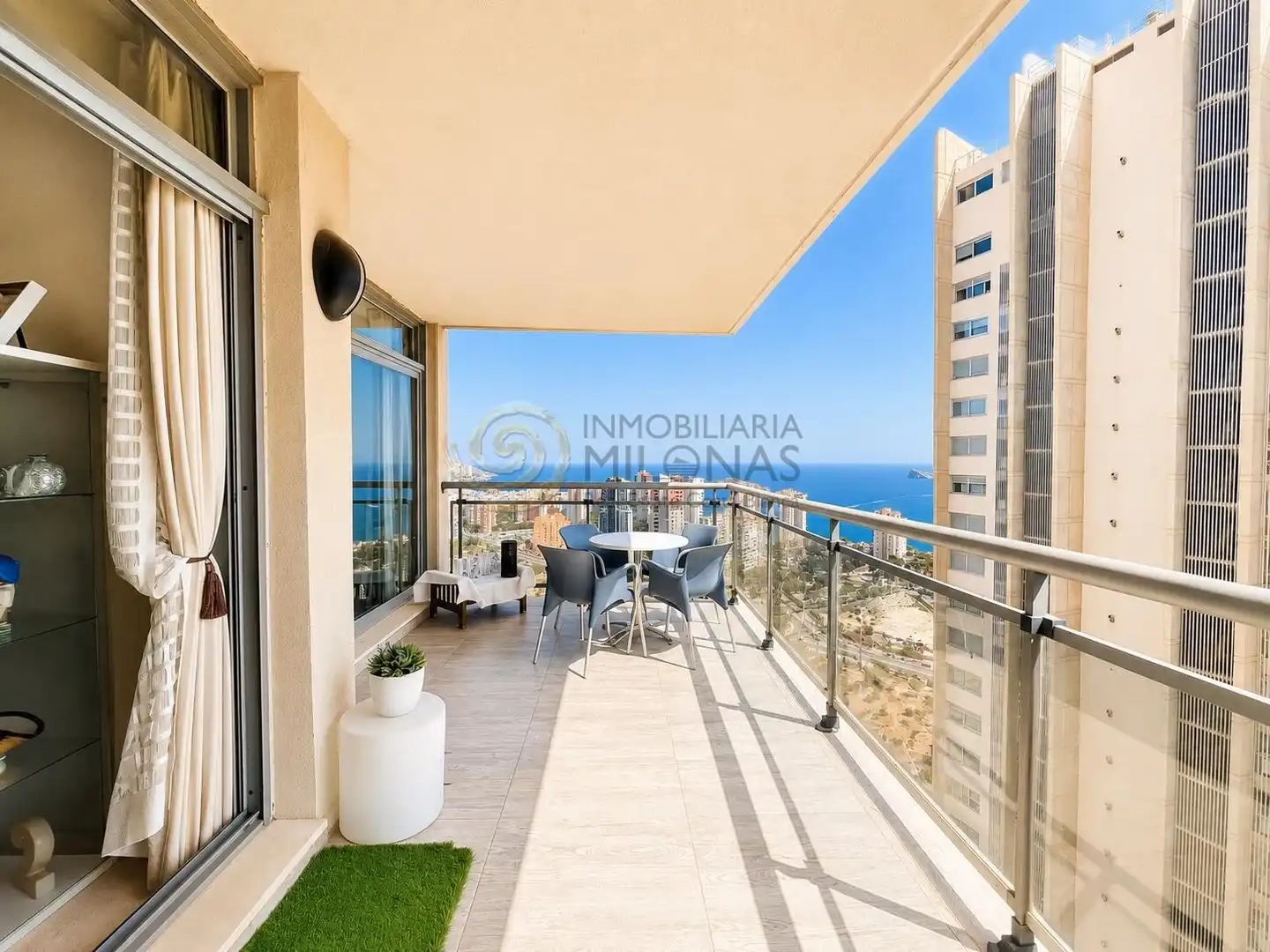 Apartamento con piscina en venta en Via Parque, imagen 18