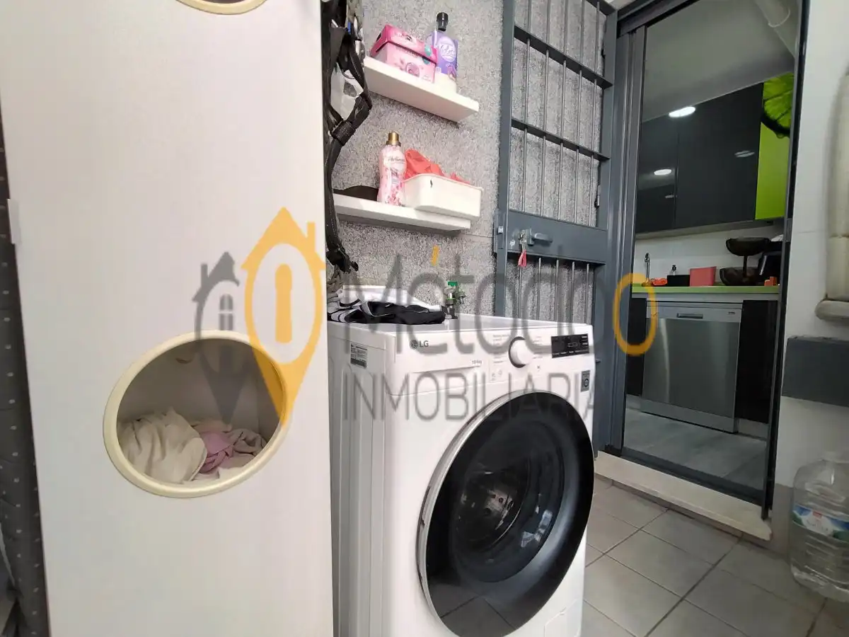 Piso en venta en Sevilla con Aire acondicionado, Calefacción y Jardín privado